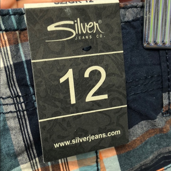 Silver jeans shorts - Picture 2 of 2